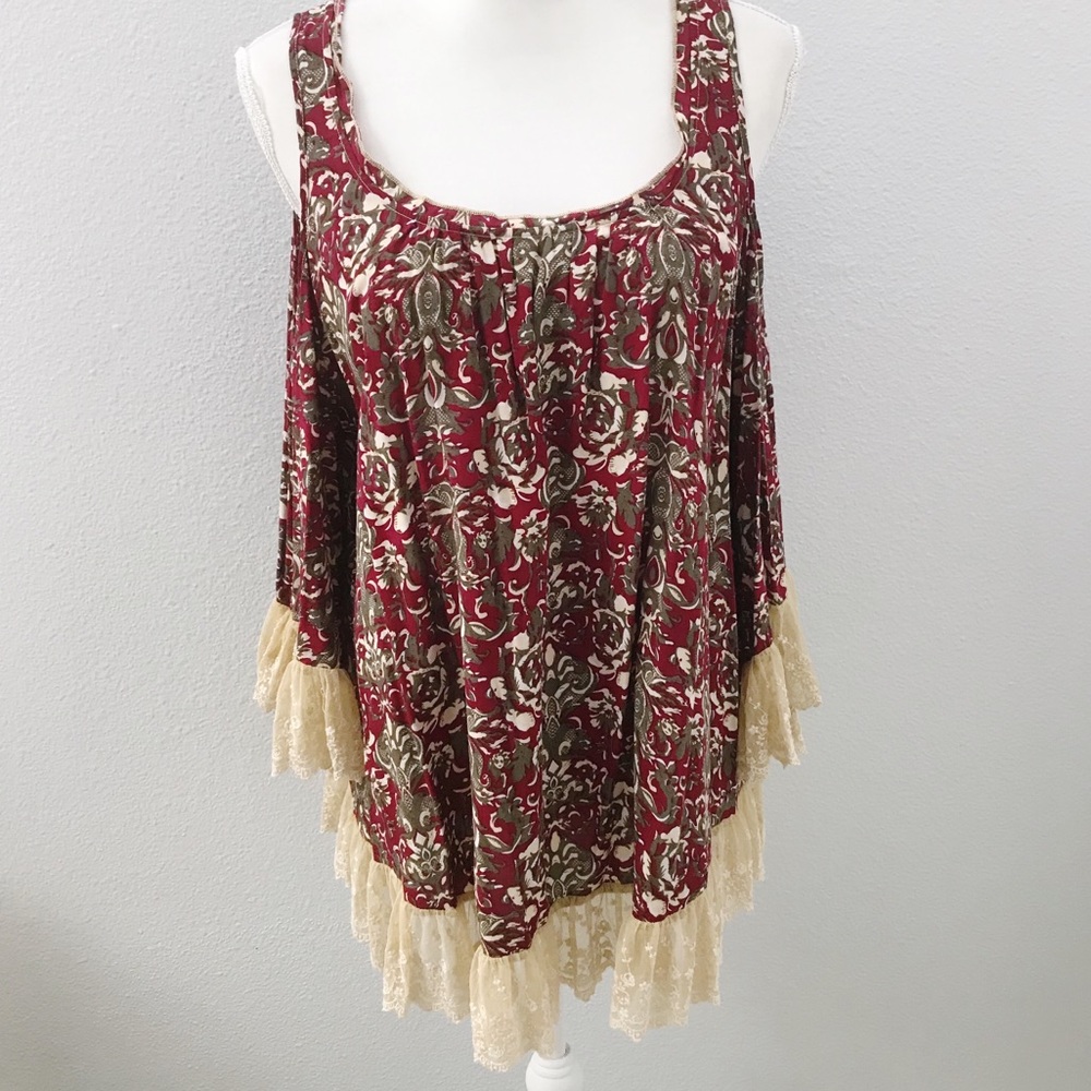 Ciel USA boho lace trim cold shoulder floral tunic
